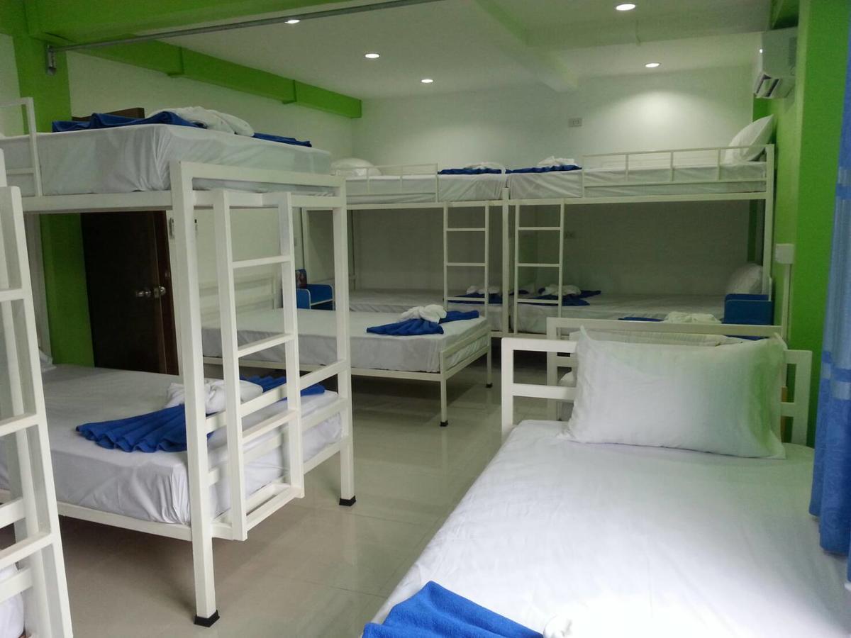 Madinah Hostel Ranong Ban Lum Than Exterior photo