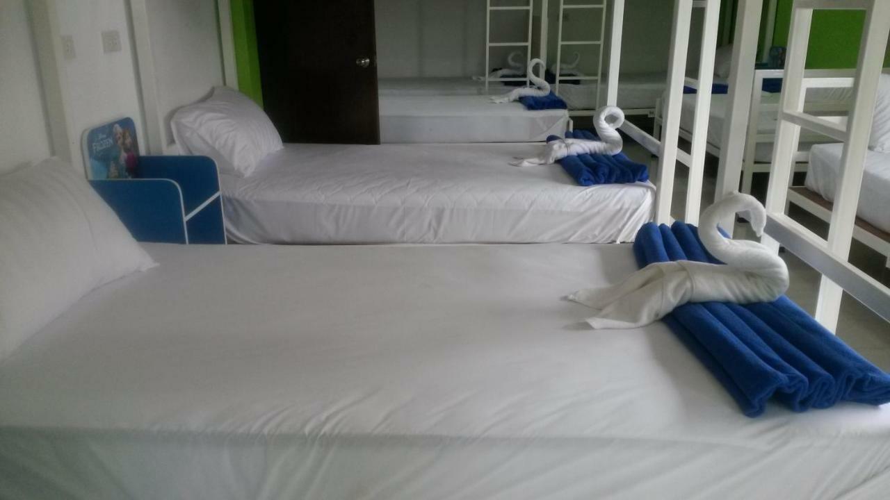 Madinah Hostel Ranong Ban Lum Than Exterior photo