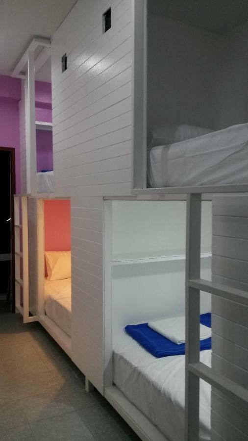 Madinah Hostel Ranong Ban Lum Than Exterior photo